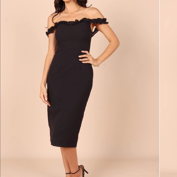 Petal & Pup Size 2 Black Cocktail Dress. Midi Length. Back Slit. Worn once - Picture 3 of 8